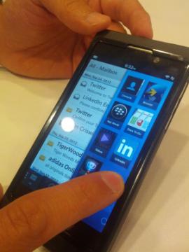 faq_bb10-handson-360px.jpg