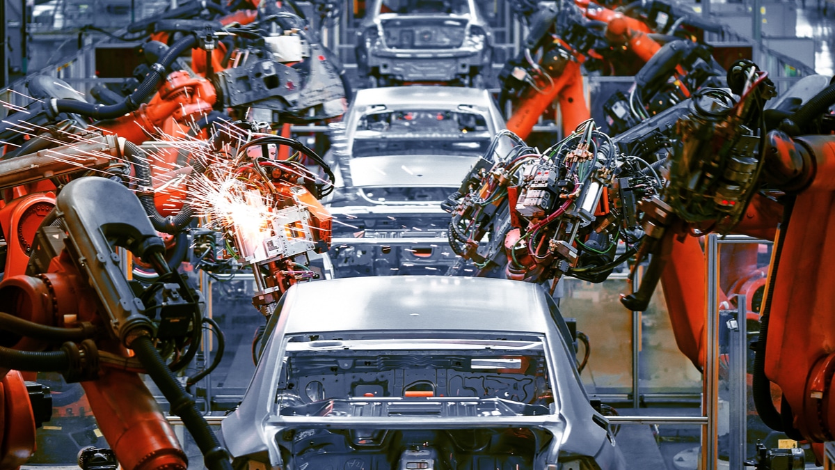 indústrias automotiva escassez de chips e componentes fábrica carros