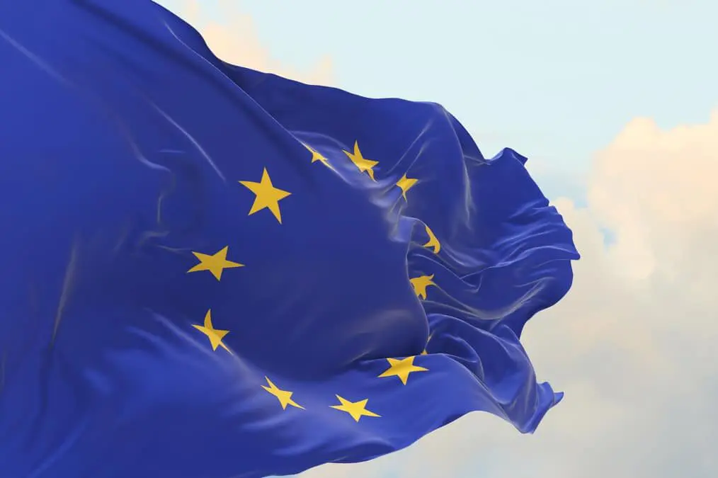 união europeia bandeira regulações