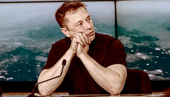 Elon Musk, CEO do Twitter, que relaxou o controle de conteúdo quando comprou a rede social - Foto: Daniel Oberhaus / Creative Commons
