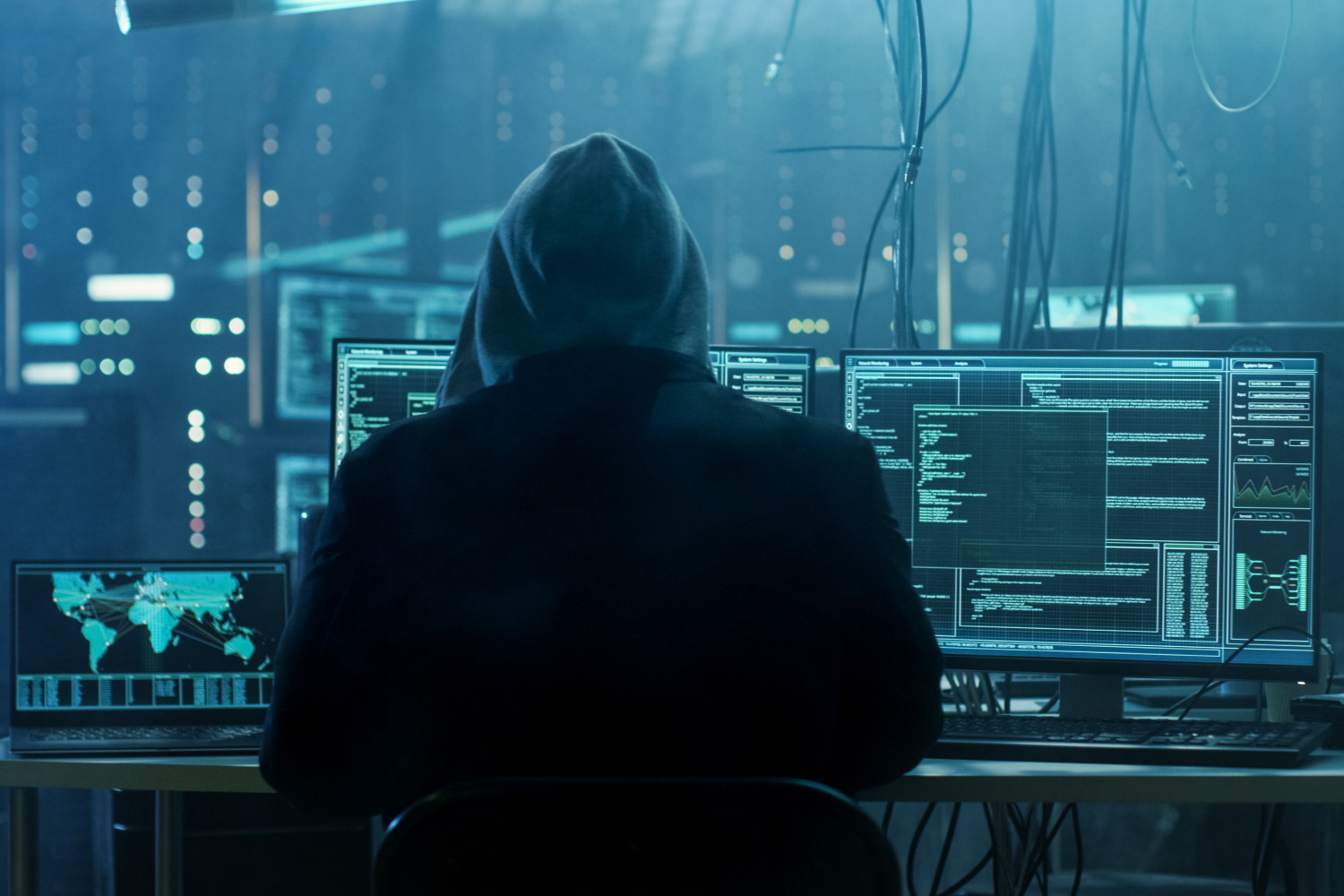hacker, cibercriminoso, segurança digital, cibersegurança, cracker