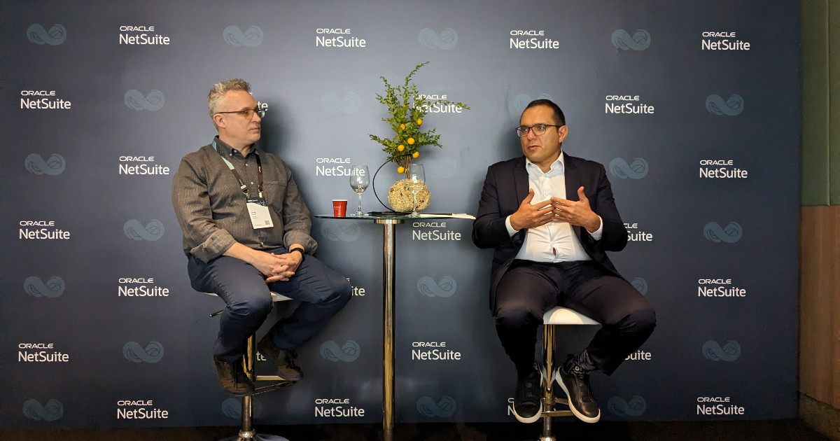 Craig Sullivan, vice-presidente sênior global de Produtos da NetSuite, e Gustavo Moussalli, vice-presidente da NetSuite para a América Latina