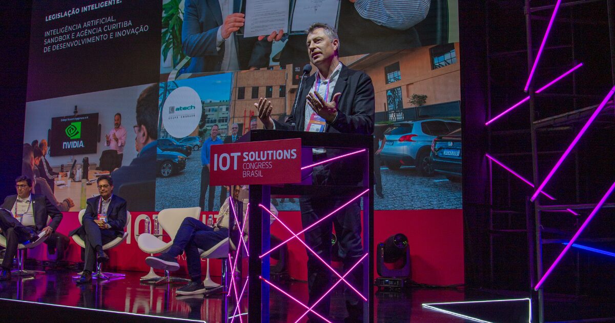 Dario Paixão discute ética e inovação em IA no Iot Solutions Congress.